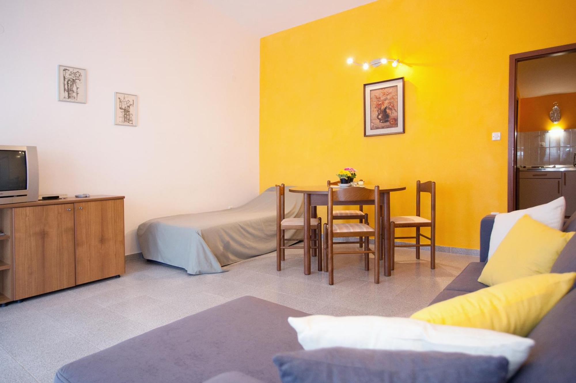 Apartments By The Sea Rastici, Ciovo - 2104 Trogir Zimmer foto